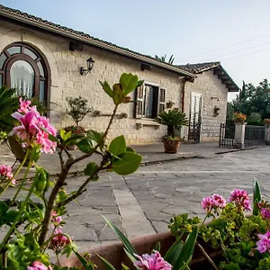 agriturismo-il-granaio-hotel-spa.sicilyhotelsitaly.net/